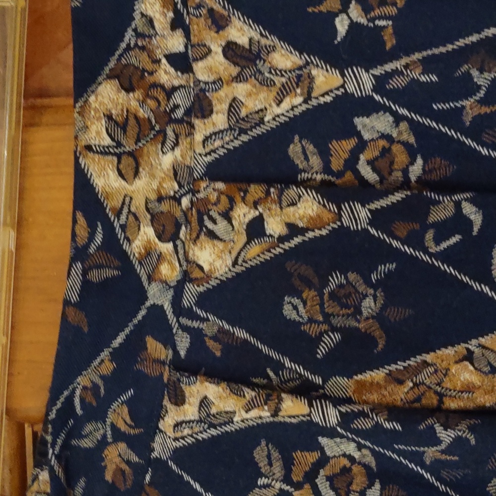3 Piece Ashley By 26 International  and Gold And Blue Skirt, Blouse, And Sweater - Picture 8 of 11